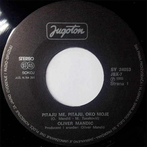 Pitaju Me, Pitaju, Oko Moje / Morena